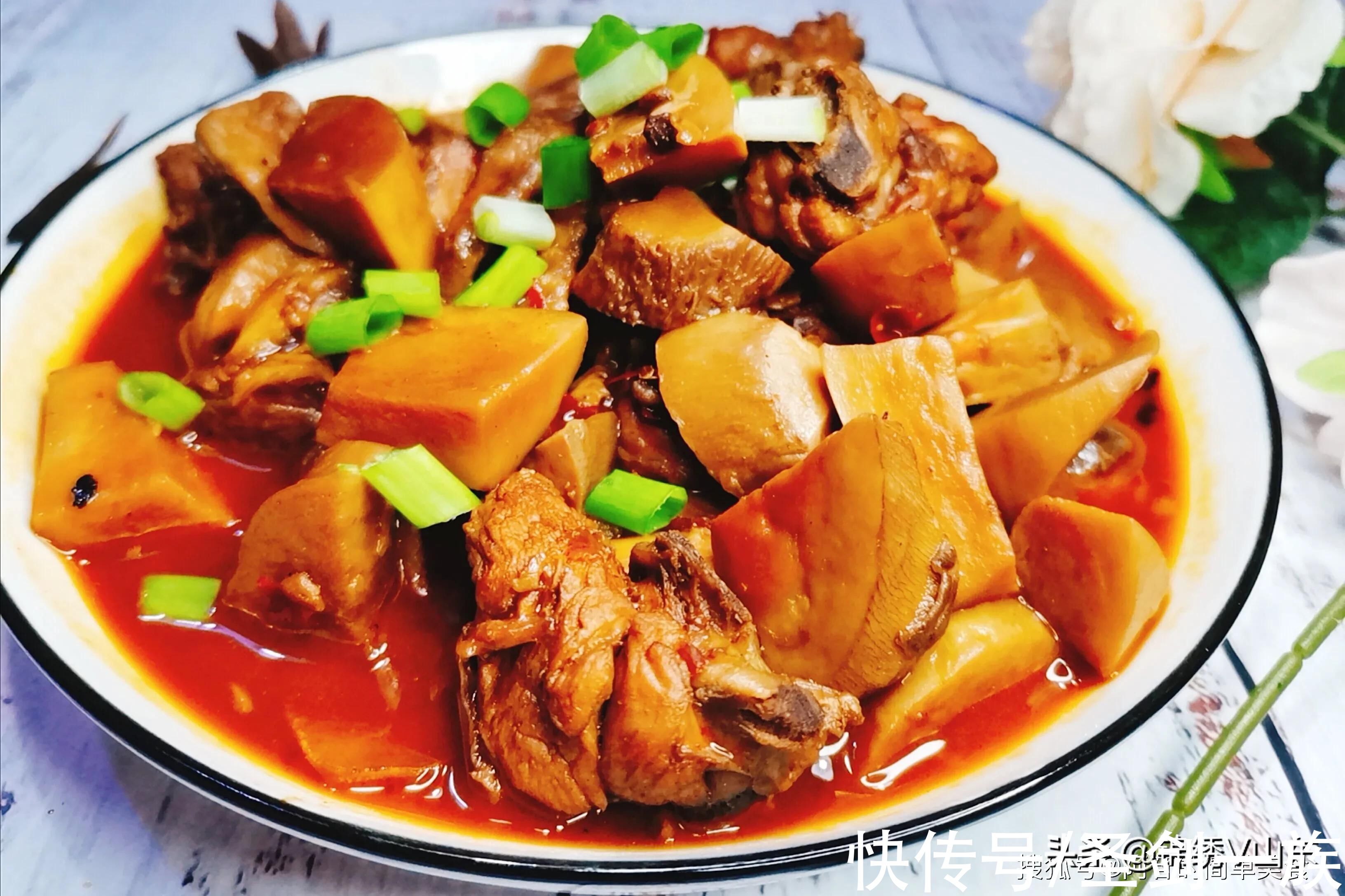 周末家宴菜单，12道菜不精致但合胃口，好吃又实惠，网友：求蹭吃