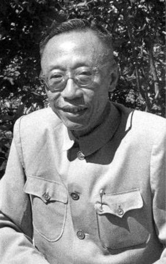 号召力和影|溥仪1924年没被冯玉祥赶出宫的话,后来可能会走上怎样的路