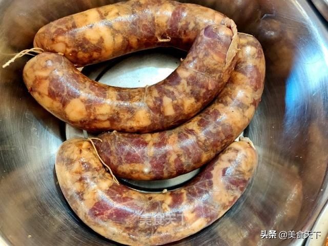 电饭煲焖饭必须有姓名！饭菜一锅出，做法又简单，太香了