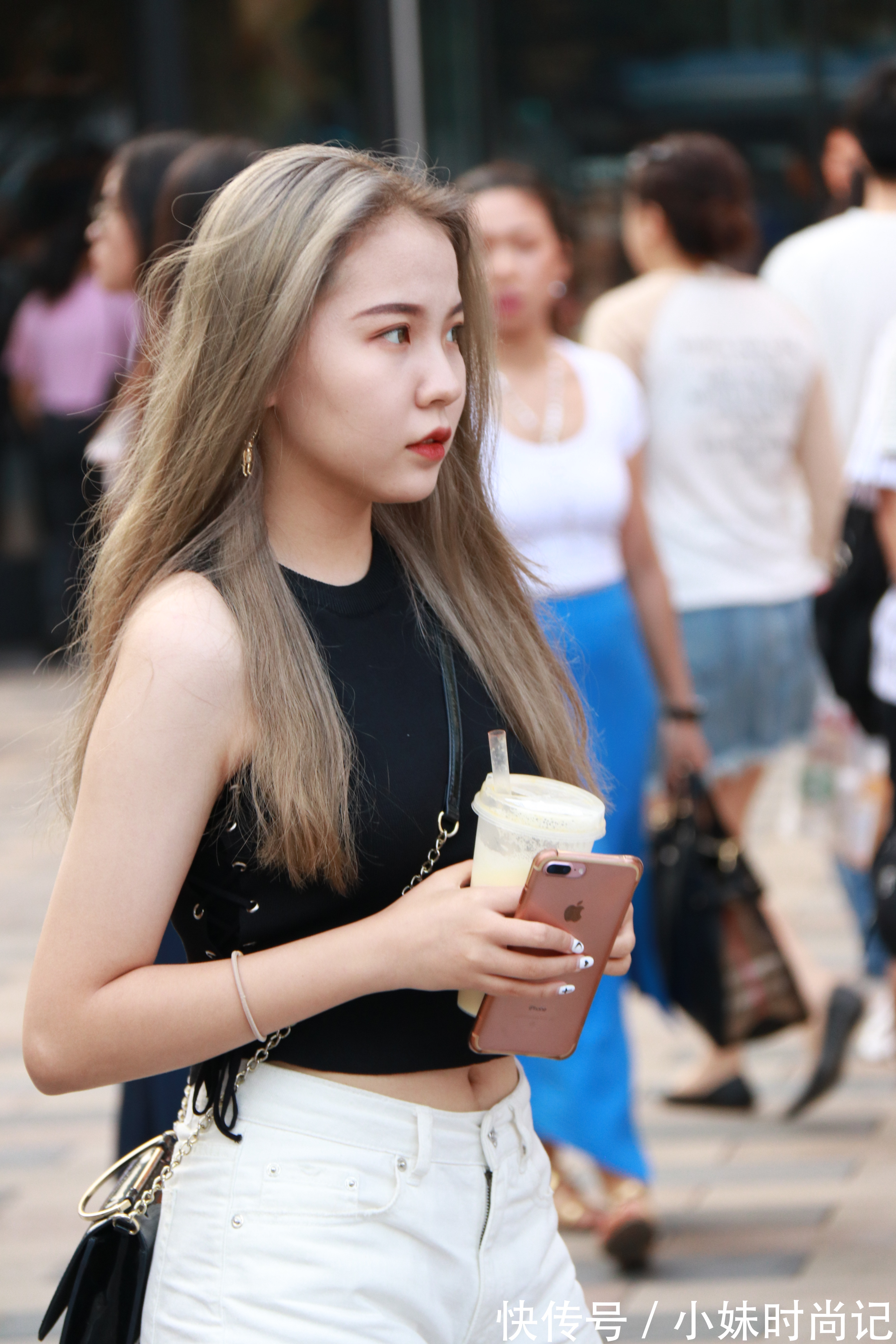 美丽|美丽动人,时尚休闲的穿搭,让你展现女神的风采