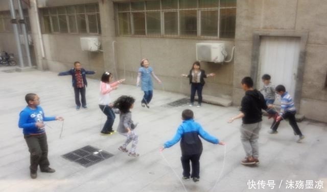 妈妈|孩子出现这几种迹象,说明身体快要停止生长了,家长盯着点很重要!