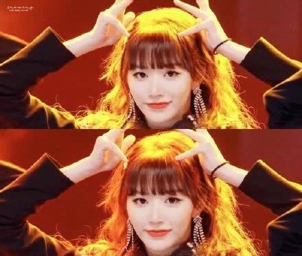 创造营刘些宁“甩头发”不如孔雪儿撞脸徐艺洋,还像周洁琼