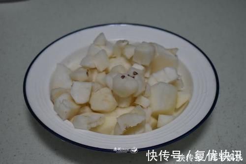 清热|用水果煮一锅汤,天然的甜味,简单快捷,清热润肺,春天上火要多喝