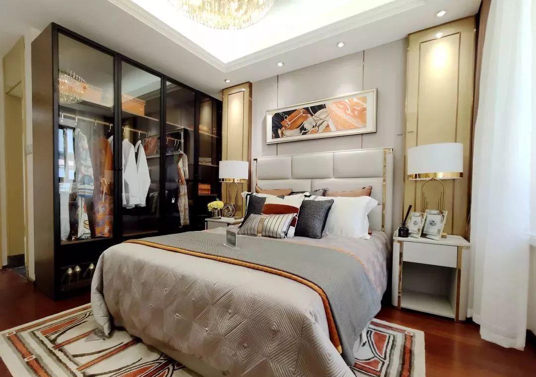 床头|换了一张床才知道,原来选床的讲究这么多,对生活的影响这么大!