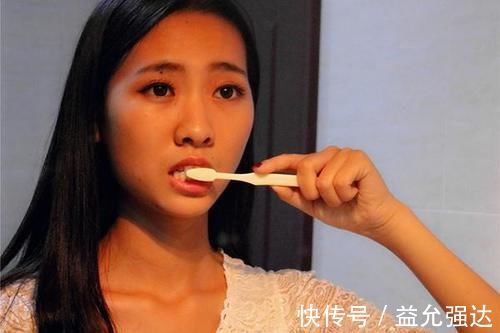 患者|癌症患者,用靶向药物,对身体有何影响?提早了解,更好应对