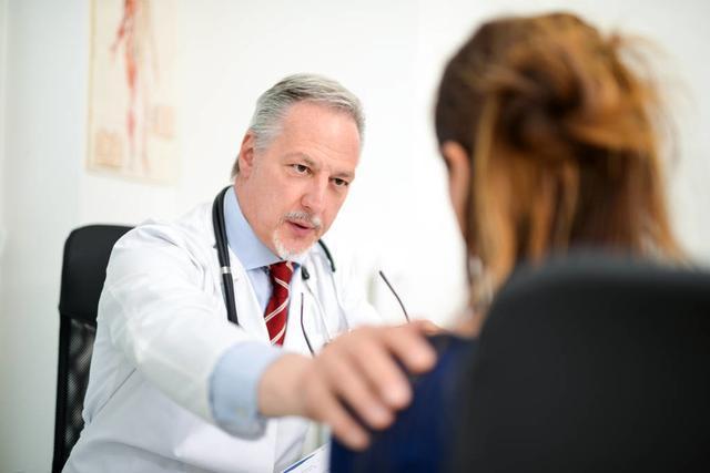 霍女士|33岁女子洁身自好,宫颈癌离世,医生2件事做太多,子宫伤透了