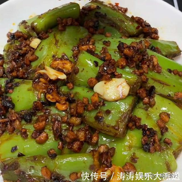 晒晒我的拿手菜，酱烧豆腐，肉末尖椒，辣炒鸡胗，香菇油菜