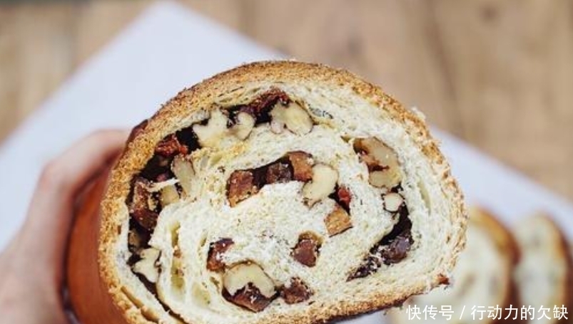 角落|超市里4种“廉价”美食,常常放在最角落,但都味道“顶呱呱”!