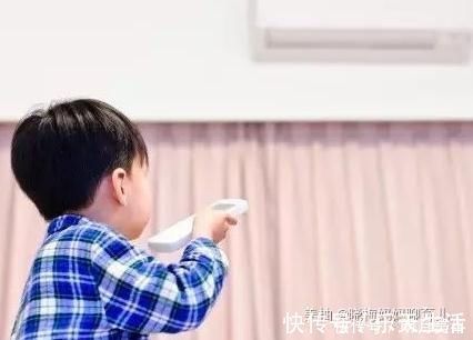 睡眠时间|5岁男孩喷完花露水,竟再也抬不起头,夏天别做这3件“坑娃事”