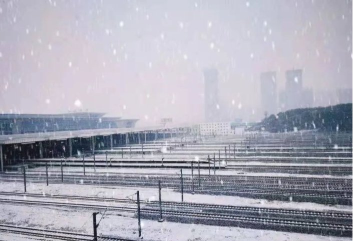 贵州多地迎来新年降雪！雪景太美了！