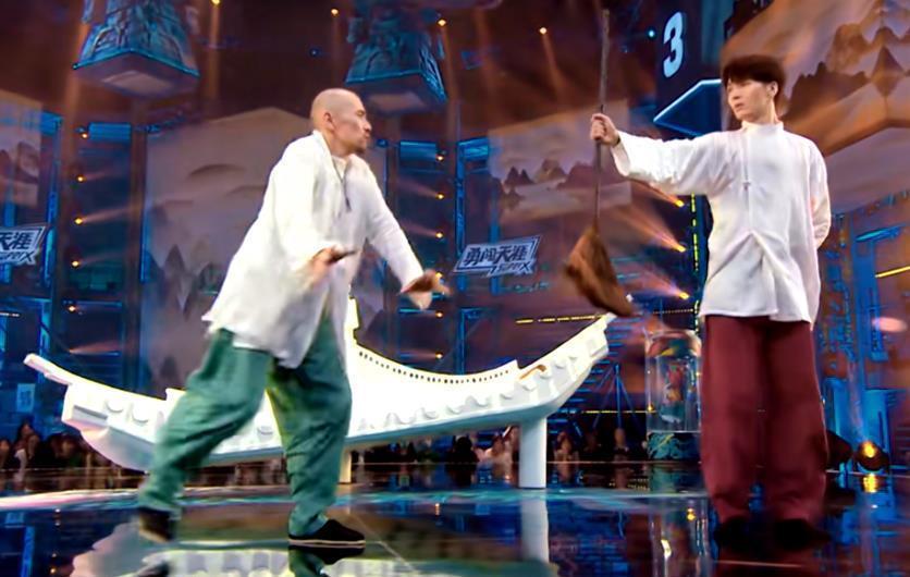 《街舞4》:淘汰日本编舞师,敲打黄潇,张艺兴做出正确选择!