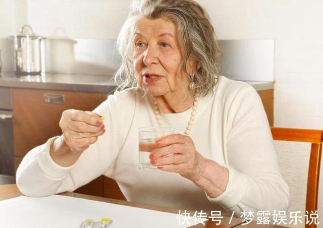 补钙|老人补钙,记住一个时间,四件小事,补钙更高效