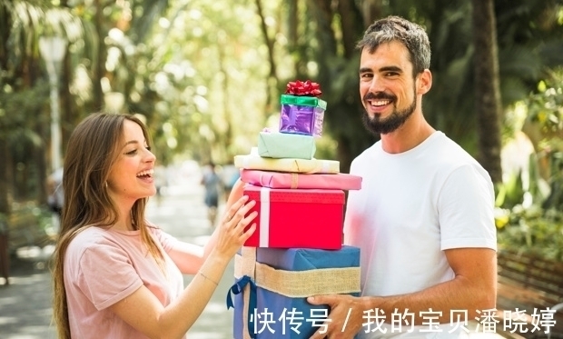 |BeamNG：搞笑碰撞测试，模拟满载假人的大巴车发生撞车事故