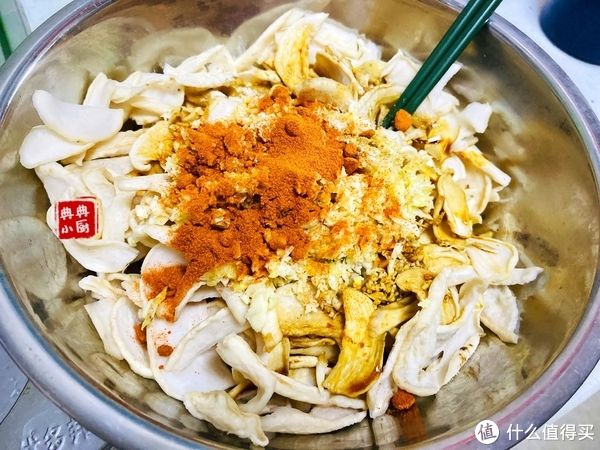 又到一年腌制萝卜干的季节，给肉都换的美味，您安排上了没