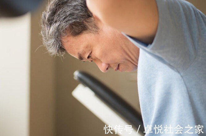 萃枫苷|老人 “日行万步”不可取？每天走多少步好？这个范围内会更健康