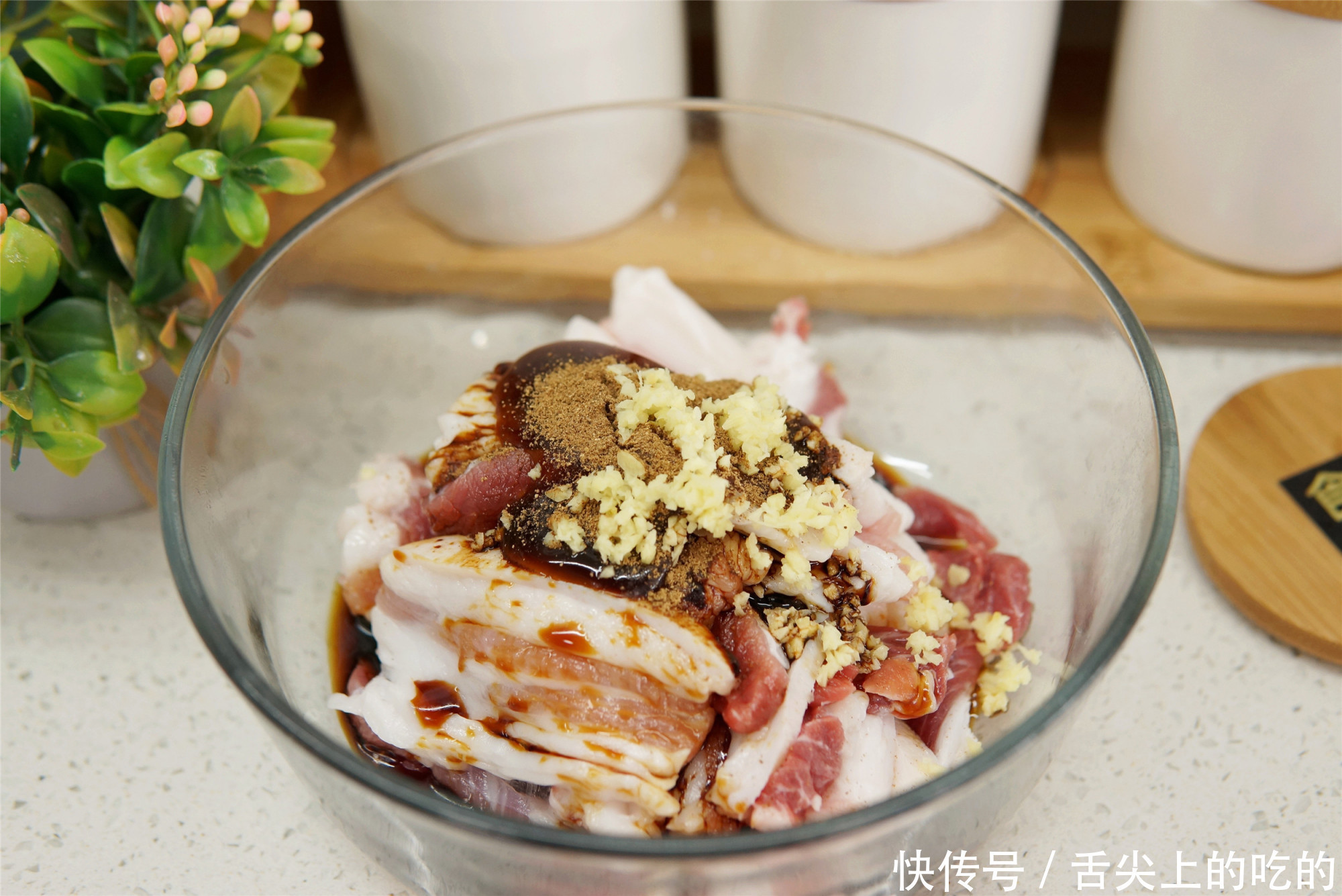 窍门|做粉蒸肉,老一辈传下来的3个窍门,五花肉酥烂不腻,米粉不夹生