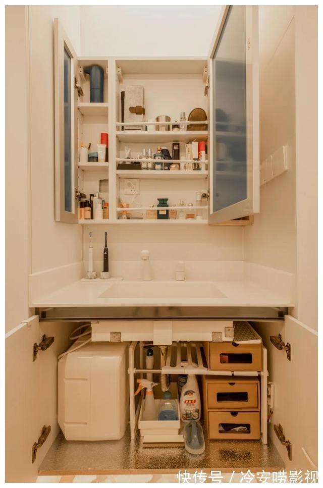 主卧|50㎡一字户型,逆袭两居室,独立厨房+办公区+浴缸全都有,真赞!