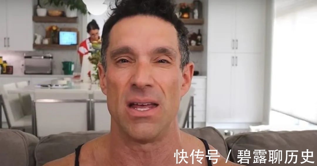 46岁金钟国被质疑打荷尔蒙增肌,加拿大健身教练:他有吃药