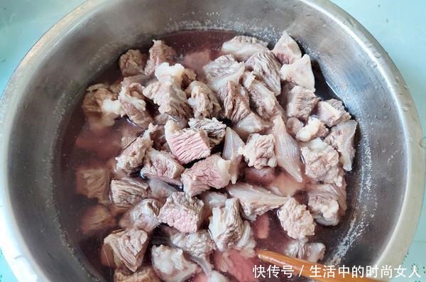天冷了，少吃羊肉多吃它，温补养颜，味道鲜美，一道顶3道菜！