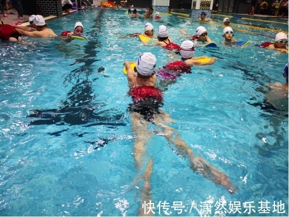 肺结节转癌|一家五口肺结节转癌,医生叹息:抽烟时1习惯,铁打的肺也扛不住