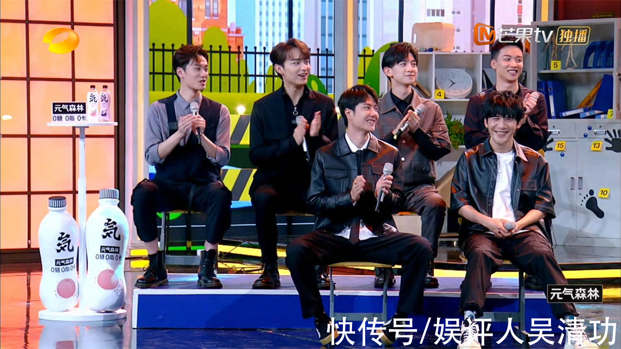 主持人證|大張偉也沒有主持人證？和王一博一起坐在臺下，只有汪涵一人主持