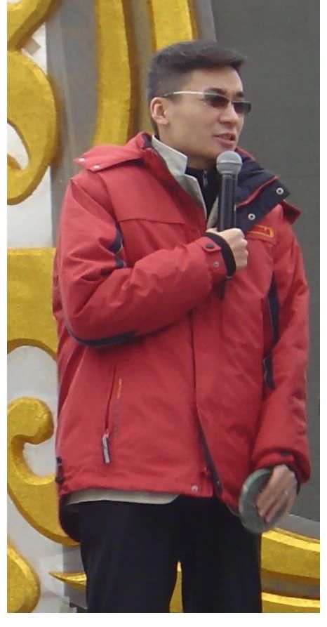 漂亮|高博漂亮的老婆曝光，他没能成央视一哥，在生活中却是妥妥的一哥