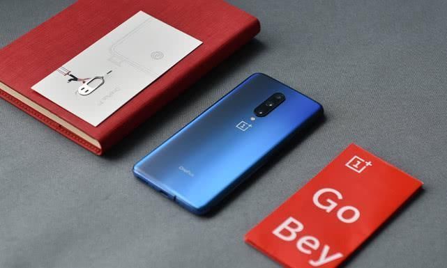 退场|顶级机皇终于退场,骁龙855+2K屏+90Hz,刘作虎还是良心了