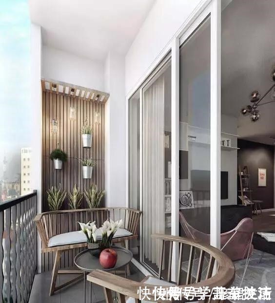 阳台|越来越多家庭在客厅和阳台之间选这些隔断，好看实用，还改善格局！