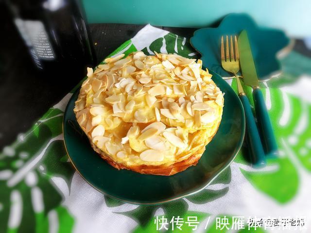 搅拌均匀|天冷苹果吃不完,那就做个香甜的千层蛋糕,少油少糖,做法特简单