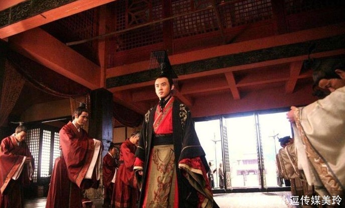 吴王刘|西汉七国之乱, 吴王刘濞为何敢反大汉朝