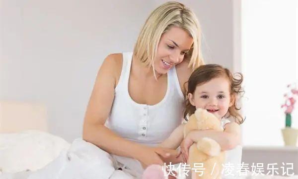 漂亮姐姐|“渣男宝宝”横空出世,狂“撩”护士姐姐,网友:必成大器