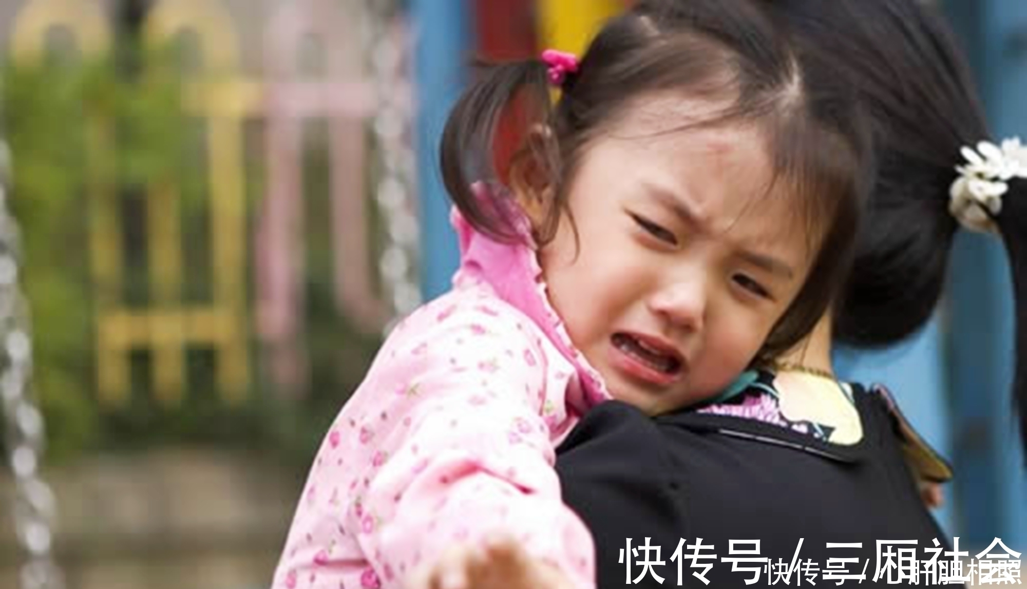 孩子|来幼儿园第一天不哭的孩子,大多来自于三种家庭,第一种最暖心