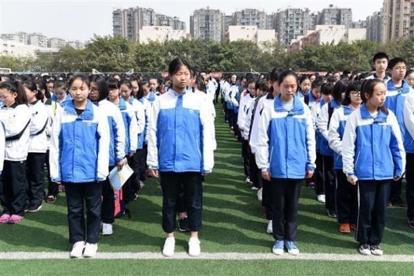 维生素d|13岁女孩身高169厘米,3种食物是秋天“长高王”,家里穷也要多吃