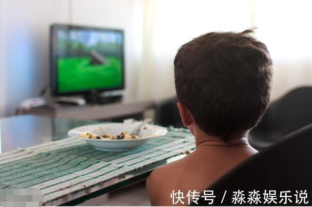 一星半点|3岁左右的孩子“看电视”和“不看电视”,差距真不是一星半点