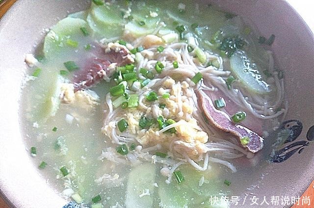 夏天多喝这汤,比排骨汤营养,比鸡汤鲜美,全家抢着吃