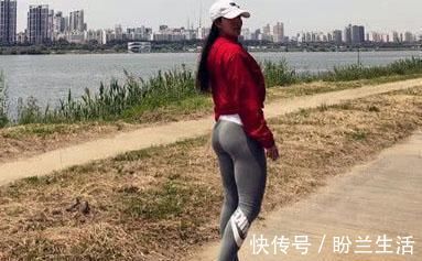 金娜娜|健身女神身高166厘米, 重120斤, 身材紧致没有呈现出肥胖感!