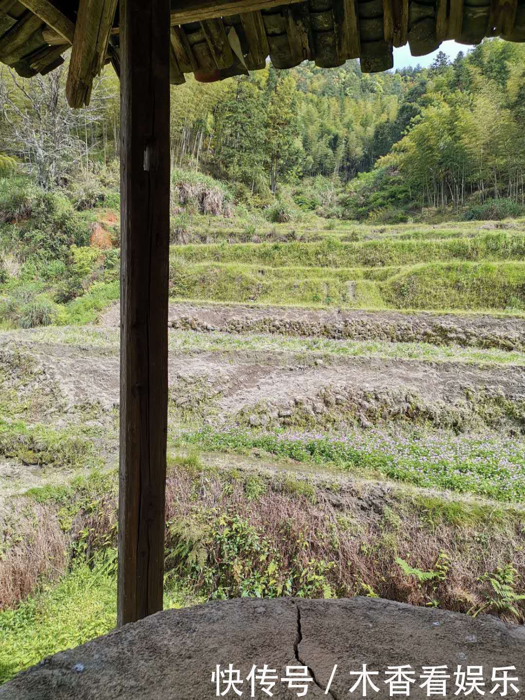 农村|第一次回农村老公家，被他家房子吓到了，这样的房子你们没见过！