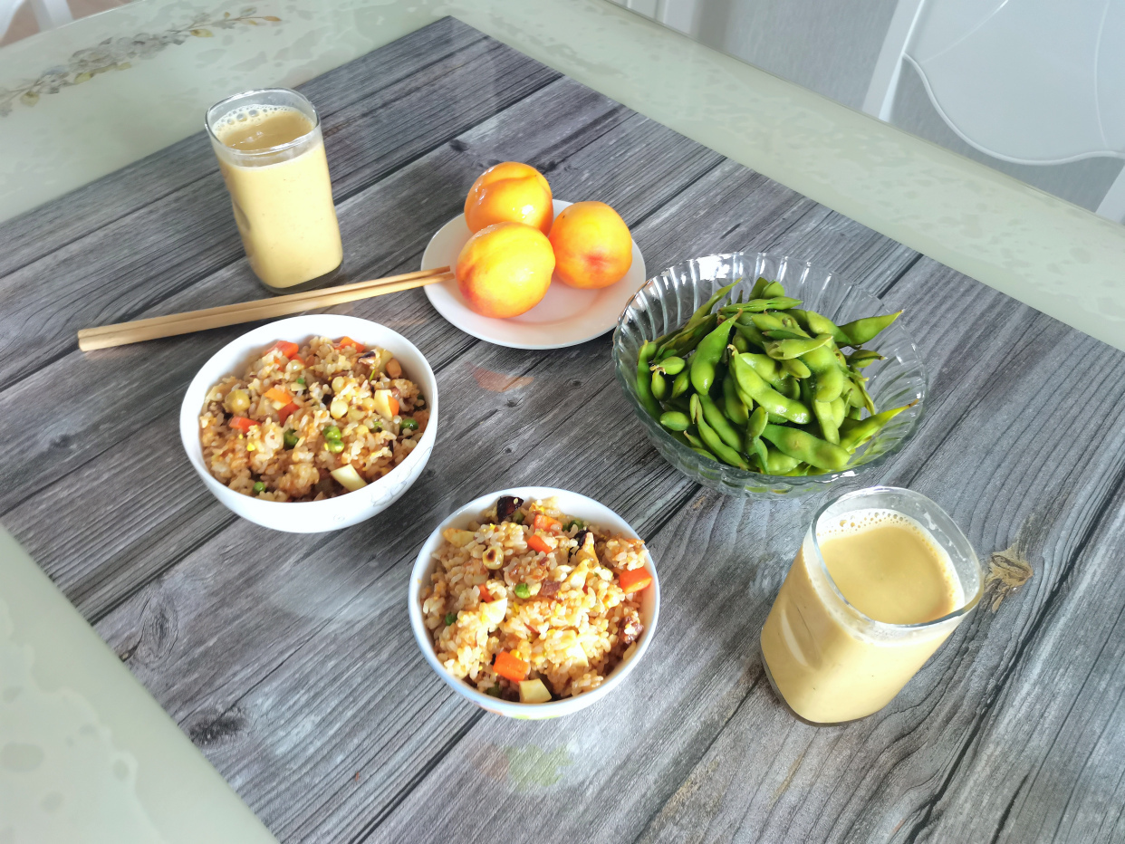 这样的早餐你喜欢吗营养健康,外面吃不到