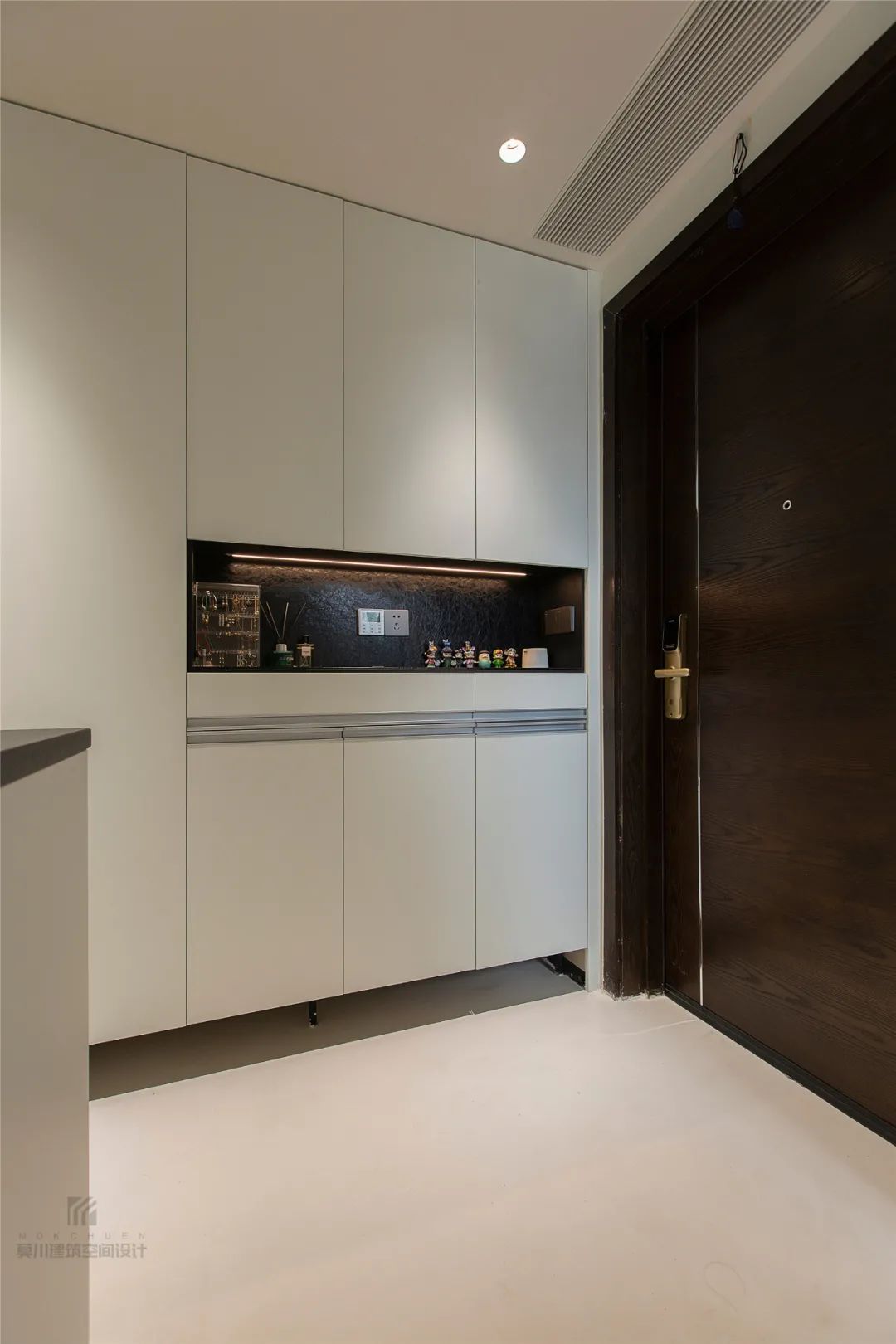 布置|90㎡现代侘寂风,极简的空间,优雅的线条,舒适的软装