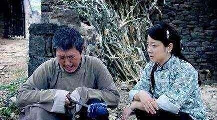 纪晓岚!千古绝对!上联XX门前多是非,不去为妙,下联太经典了!