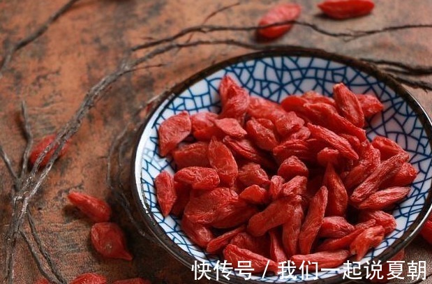 上火|枸杞虽好,但不是所有人都能吃,三种人越吃身体越差,早知早受益