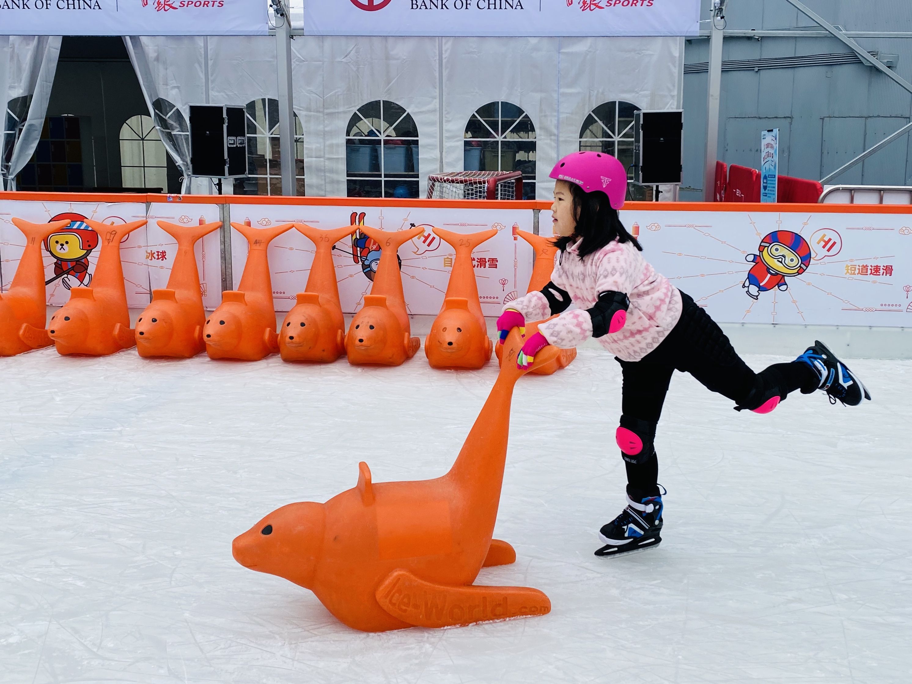 黄浦区卢湾一中心小学|“冷运动”燃起来！冰雪运动燃动申城