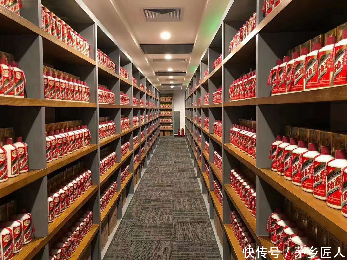 热点|酱酒圈里的假名媛,看它们如何狂蹭名人热点售卖假酒