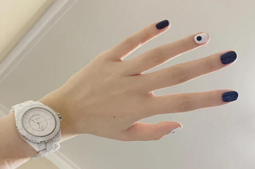 指甲油怎么涂好看？简单的几个小技巧，希望可以帮到你