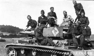 进去|第一个投降的轴心国,投降没人理,建起战俘营把自己关了进去