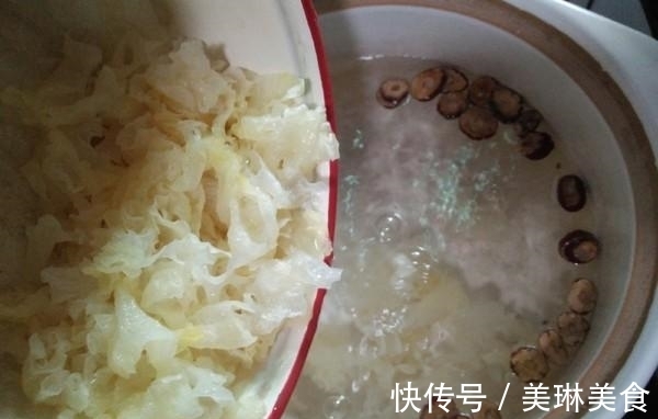 皱纹|这是天然冷冻剂,李阿姨五十岁没斑没皱纹,就是因为经常吃它