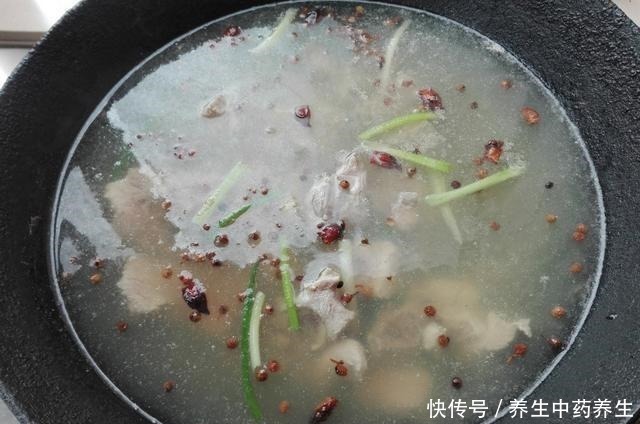 排骨|开学后,多给孩子吃这饭,增强体质少生病,补充大脑,越吃越聪明