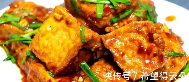 鲜香|美味不输小吃的干煸豆腐，鲜香可口，在家可以轻松制作！