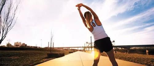 预防肠癌|肠道开始癌变,入厕时会有3种表现,若一个不占,说明肠道很健康