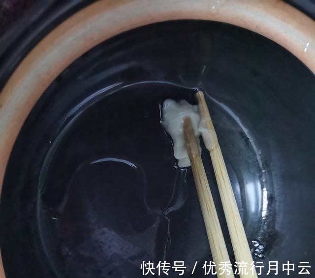 一块豆腐，两道菜，10元左右，小老百姓的小日子，就这么造！